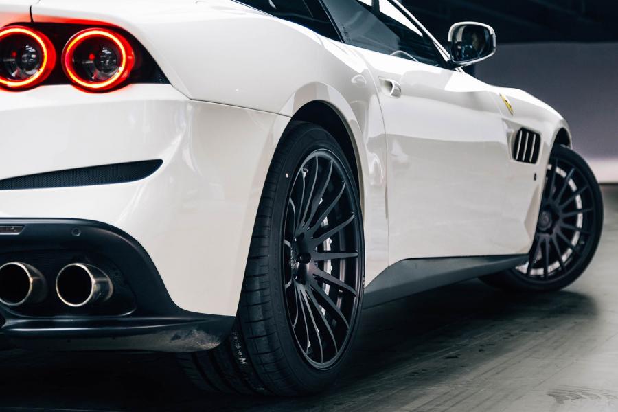 Детали экстерьера Ferrari FF on Forgiato Wheels (TEC 2.3) 2018 года  (фото 5 из 7)